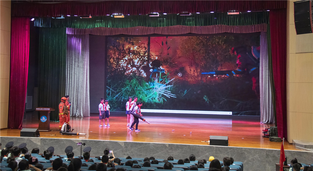 莲花山图片3.png 莲花山图片3.png